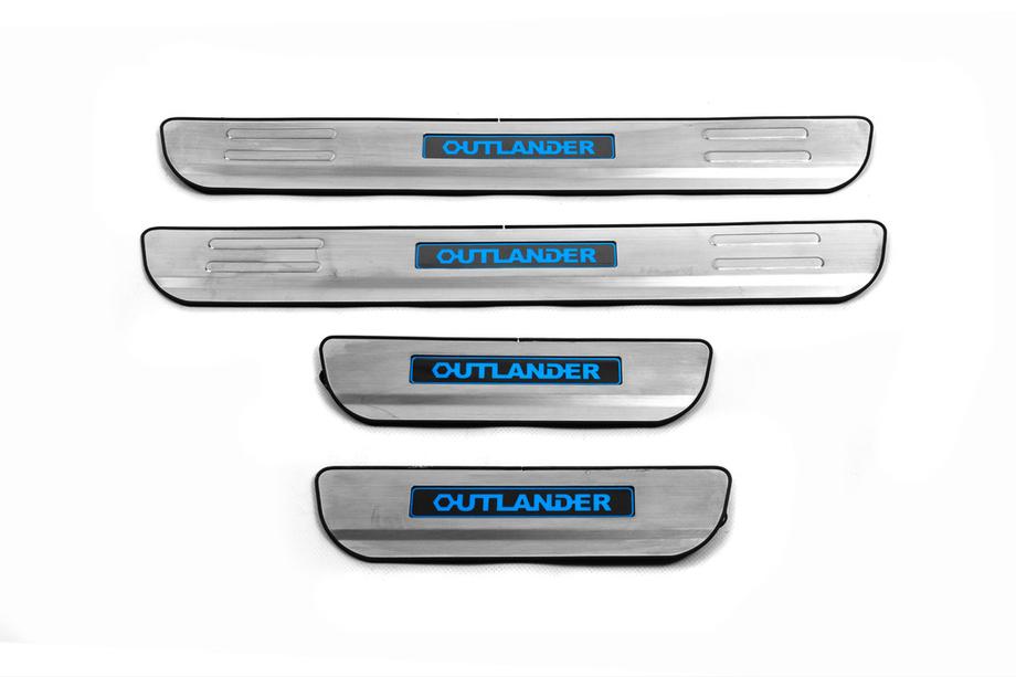 Mitsubishi Outlander 2012-2021 Cubiertas de umbral Libao (4pcs, acero inoxidable) Foto 1