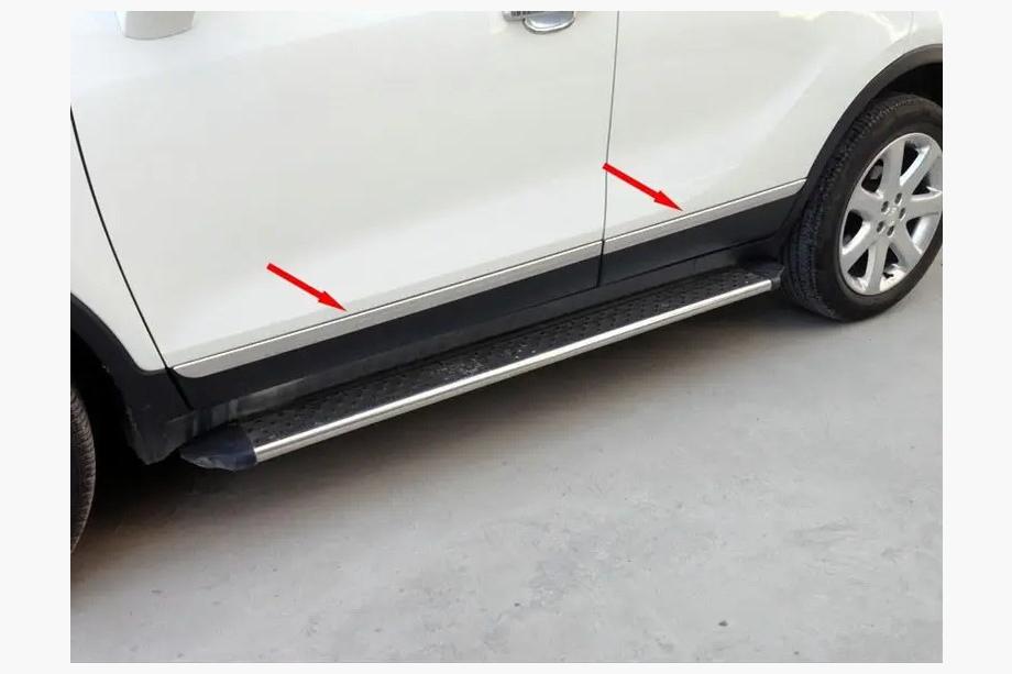 Chevrolet Trax 2012-2023 Molduras de puertas Libao (4 uds, plástico) Image