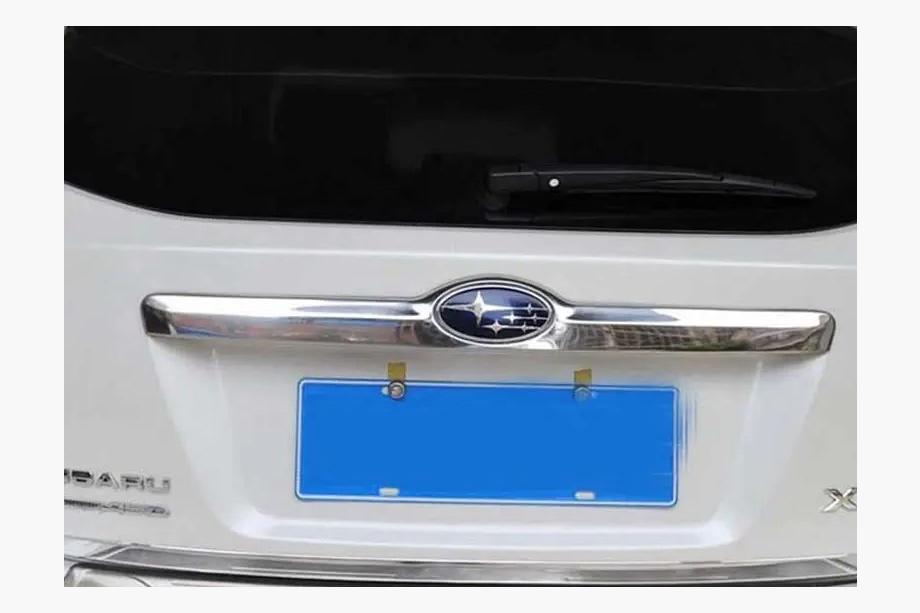 Subaru XV 2011-2017 Moldura sobre la matrícula Libao (acero inoxidable) Image