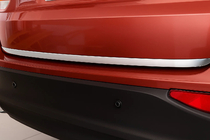 Chery Tiggo 5 2013- Moldura maletero Libao acero inoxidable foto 1