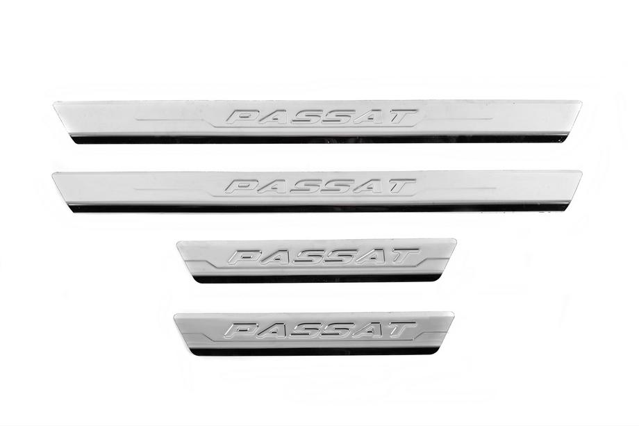Volkswagen Passat B8 2015-2023 Protector de umbral de puerta Carmos V3 (4 uds, acero inoxidable) Image