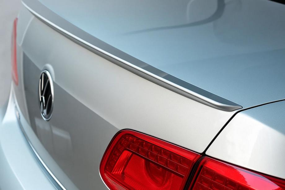 Volkswagen Passat B7 2012-2015 Alerón Libao (plástico ABS, para EU) Image