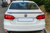 Volkswagen Jetta 2006-2011 Alerón Libao (Plástico ABS) foto 3