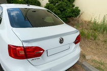 Volkswagen Jetta 2006-2011 Alerón Libao (Plástico ABS) foto 1