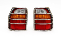 Toyota Land Cruiser 100 1998-2007 Protectores de Faros Traseros Cromados (para Land Cruiser 105) foto 1
