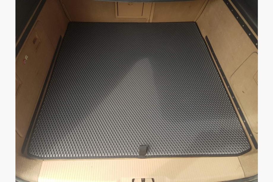 Opel Vectra C 2002-2008 Alfombrilla de maletero (EVA, poliuretano, negro) SW Image