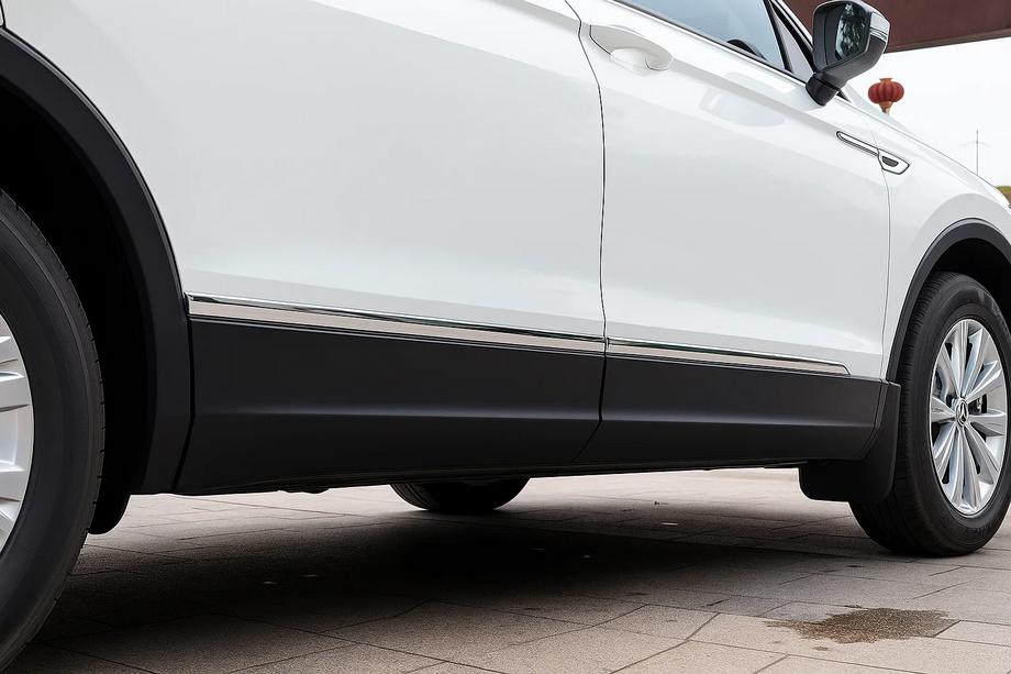 Volkswagen Tiguan 2016-2023 Molduras de puerta Carmos (4 uds, acero inoxidable) Foto 3