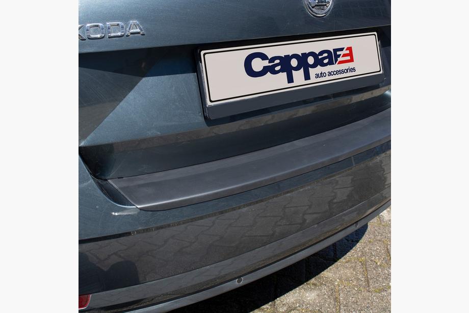 Skoda Octavia III A7 2013-2019 Protector de Parachoques Trasero EuroCap (SD, ABS) Foto 3