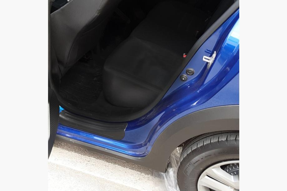 Dacia Sandero 2021- Cubiertas de umbral de puerta EuroCap (4 uds, ABS) Foto 2