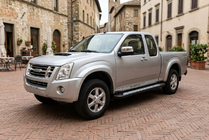 Isuzu D-Max 2002-2011 Estribos Laterales Vision New Negro (2007-2012, 2 uds., Aluminio) foto 1