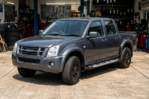 Isuzu D-Max 2002-2011 Estribos Laterales Sunrise (2007-2012, 2 uds., Aluminio) foto 1