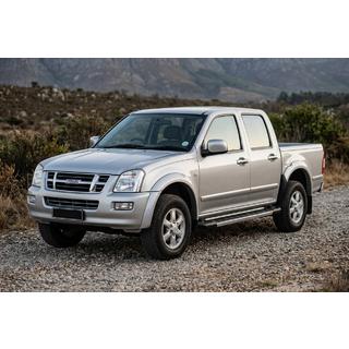 Estribos Laterales RedLine (2007-2012, 2 uds., Aluminio) Isuzu D-Max 2002-2011 foto 1