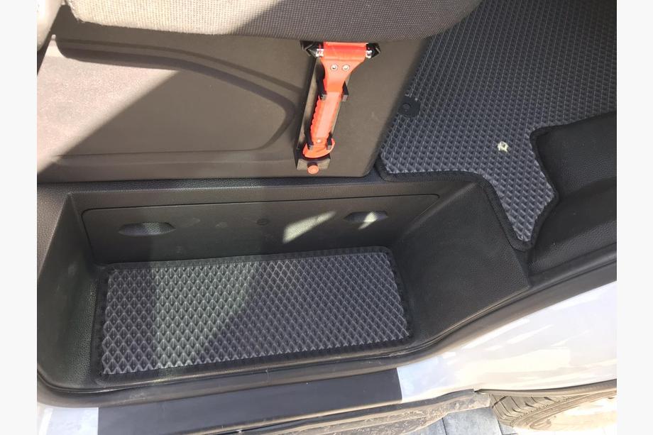 Ford Transit 2014- Alfombrillas para umbrales EVA (3 uds, negras) Image