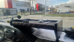 Volkswagen LT 1995-2006 Estante para salpicadero (Negro con costura roja) foto 1