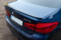 BMW Serie 5 G30/G31 2017–2023 Alerón M-Performance V1 (1234 Upgrade, Negro) foto 2