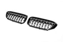 BMW Serie 5 G30/G31 2017–2023 Entradas de rejilla Diamond Silver V2 (2017-2020, Borde negro) foto 3