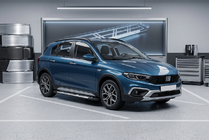Fiat Tipo Cross 2021- Estribos Laterales Sunrise (2 uds., Aluminio) foto 1