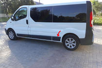 Renault Trafic 2001–2015 Moldura de puerta original usada (L4) foto 1