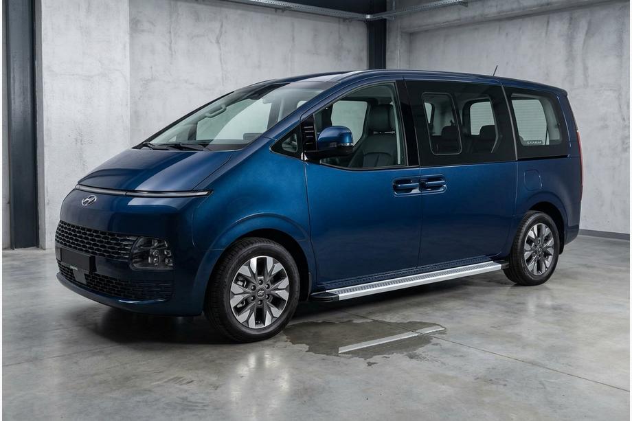 Hyundai Staria 2021- Estribos Laterales Maya V2 (2 uds., Aluminio) Image