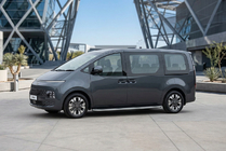 Hyundai Staria 2021- Estribos Laterales Tayga Grey (2 uds., Aluminio) foto 1