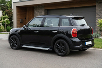 Mini Countryman R60 2010-2017 Estribos Laterales Maya V2 (2 uds., Aluminio) foto 1