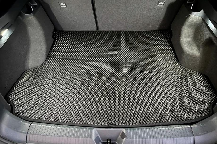 Volkswagen ID.4 2020- Alfombrilla de maletero V2 (EVA, Negro) Image