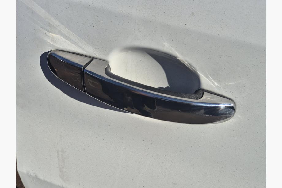Ford Custom 2013-2022 Cubiertas de Manijas Cromadas Carmos (Acero Inoxidable) 4 Manillas de Puerta Foto 3
