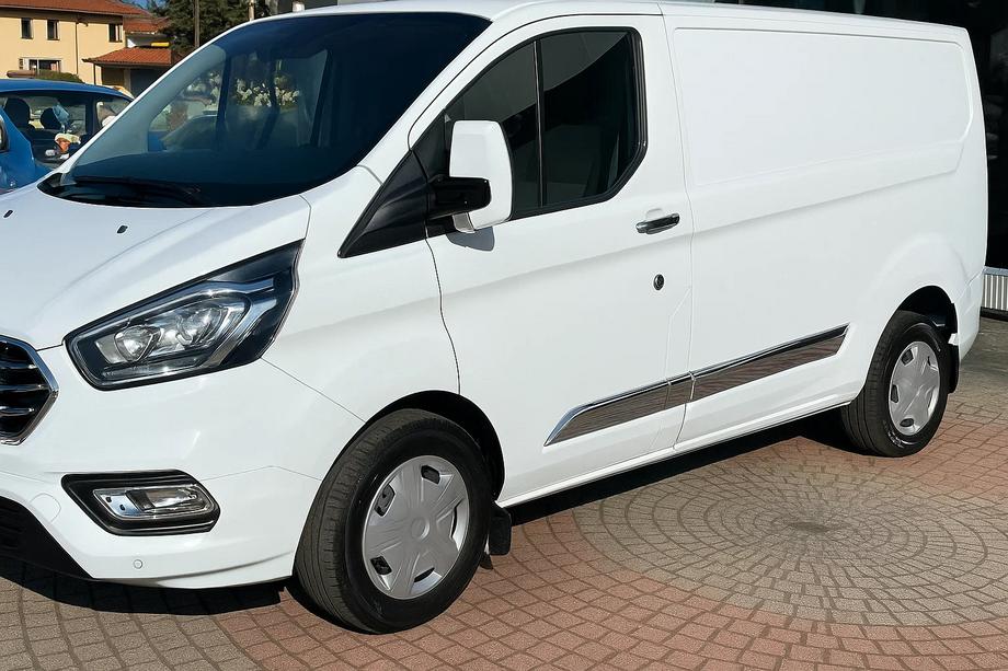 Ford Custom 2013-2022 Molduras de puerta Carmos (5 uds, acero inoxidable) Image
