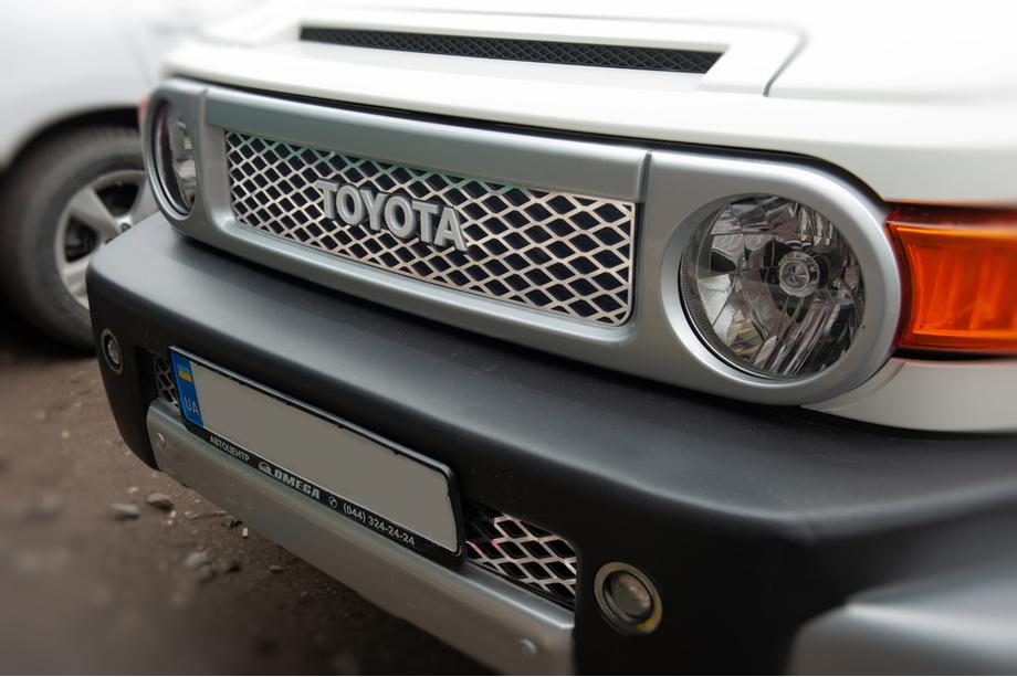 Toyota FJ Cruiser 2006-2022 Cubiertas cromadas para parrilla (acero inoxidable) Foto 3