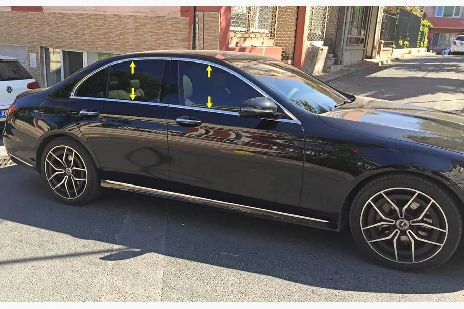 Mercedes E-class W213 2016-2023 Juego completo de molduras de ventana en acero inoxidable Foto 1