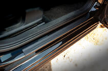 Volkswagen Passat B7 2012-2015 Protecciones de umbral DDU (4 uds, plastico) foto 1