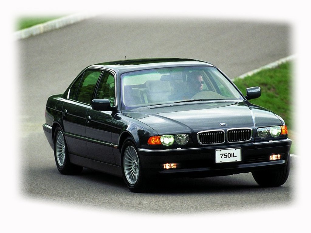 Funda Impermeable Para BMW Serie 7 (E38) 1994-2001 – Protección Total Contra Lluvia Y Polvo